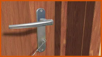 Eastpointe MI Locksmith Store Eastpointe, MI 586-209-3861 - 14-unlock-door
